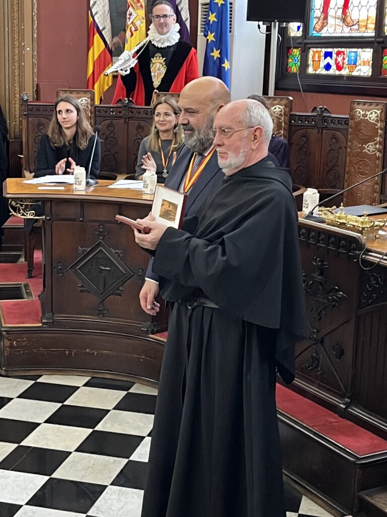 La comunidad de Agustinos de Palma de Mallorca han recibido la Medalla de Oro de la ciudad, en un acto que se celebró el 31 de diciembre.