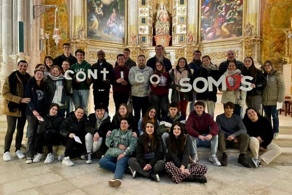 El Monasterio de Santa María de La Vid acoge la Pascua joven con treinta jóvenes, procedentes de distintos colegios y comunidades.