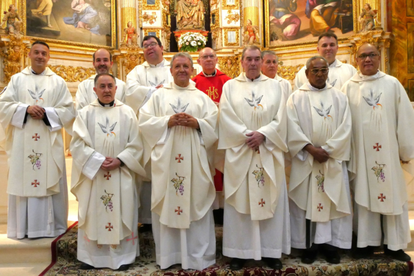 El Monasterio de Santa María de La Vid (Burgos) acogió el 29 de junio la celebración de las bodas de oro y plata de profesión simple.