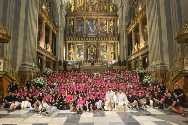 Cientos de niños y jóvenes participan en el mes de julio en los campamentos de verano organizados por la Provincia de San Juan de Sahagún.