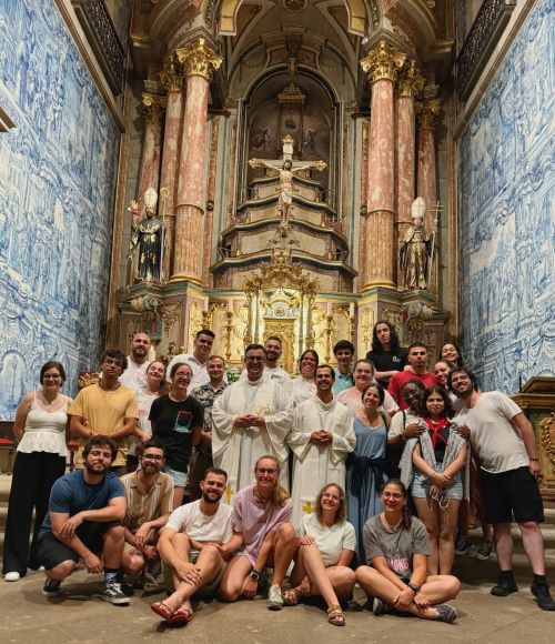 Un grupo de jóvenes de la Juventud Agustiniana Portuguesa ha visitado los lugares emblemáticos de la Orden de San Agustín en Portugal.