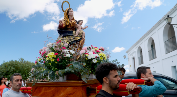 El sábado día 26 de octubre se celebró la Marcha Mariana del Sur 2024, con el lema "María, camino de esperanza".