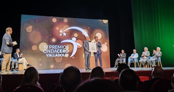 El pasado 12 de junio, el religioso agustino P. Blas Sierra, director del Museo Oriental, recibió el Premio Onda Cero Valladolid.