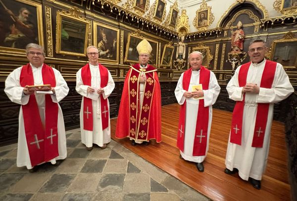 El domingo 15 de junio la Catedral de Zamora acogió el acto de entronización de las reliquias de tres mártires Agustinos Zamoranos.