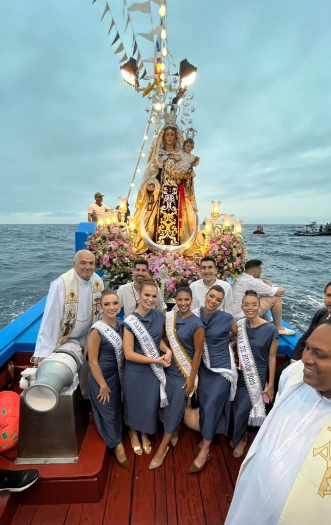 La ciudad de Puerto de la Cruz, en Tenerife, vive un mes de julio intenso con la celebración de las fiestas parroquiales.