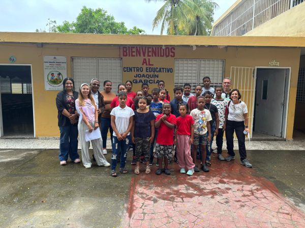 Patricia, Javier y Marga han participado el pasado mes de agosto, en República Dominicana, en una voluntariado internacional.