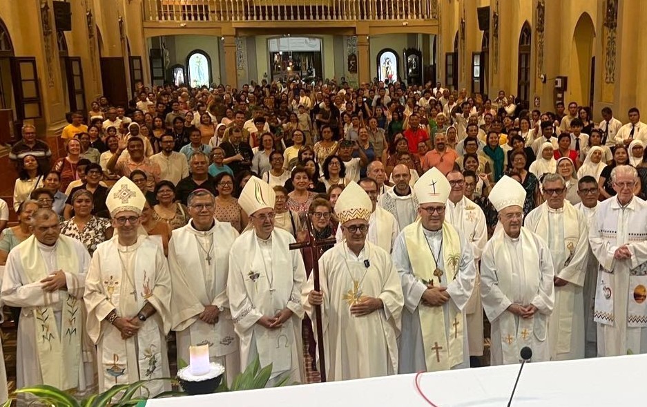 El Vicariato Apostólico de Iquitos, la ciudad de Iquitos (Perú) ha acogido, del 1 al 3 de octubre, la I Cumbre Amazónica del Agua.