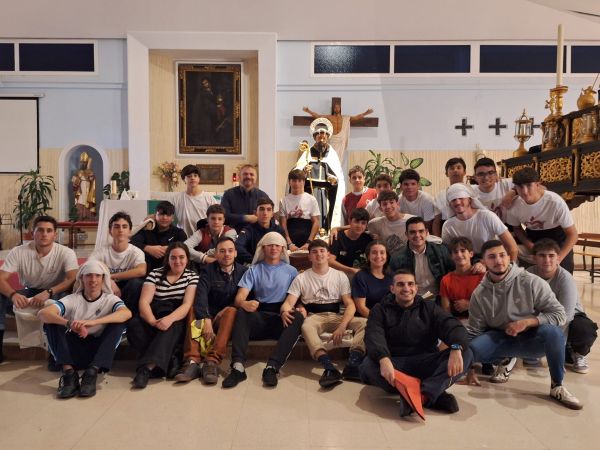 El Colegio San Agustín de Sevilla celebró el 7 de noviembre la procesión en honor a San Agustín, una en el marco de la Semana Agustiniana.