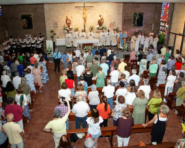 La Parroquia de Nuestra Señora de la Consolación, de Móstoles (Madrid), que atienden los agustinos ha celebrado sus 50 años.