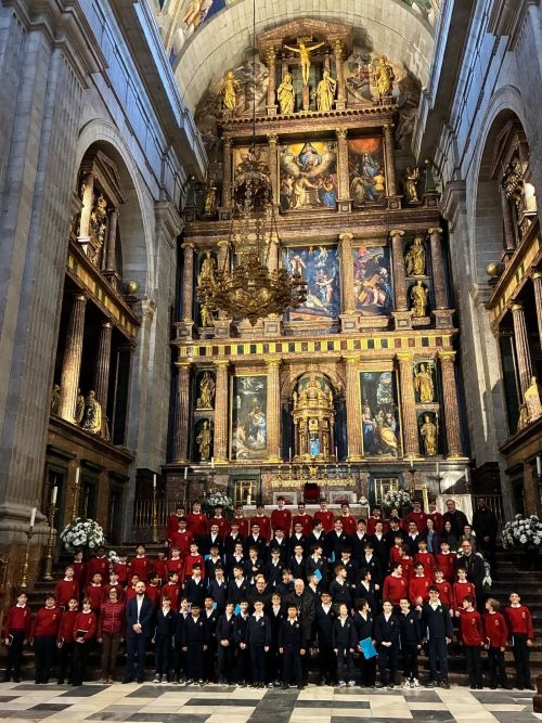 La Escolanía del Escorial ha vivido un final de curso repleto de música, encuentros y experiencias inolvidables.